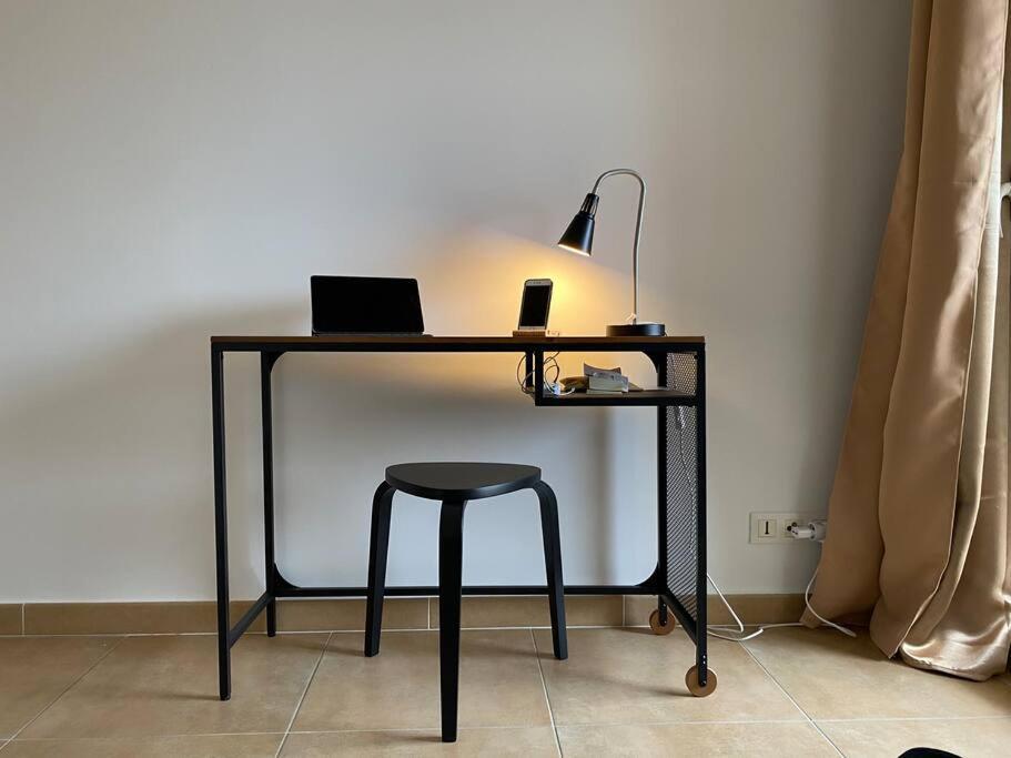 Akropole De Caroline, Central, Lumineux, Calme, Free Parking, Lift, 3 Beds Draguignan Buitenkant foto